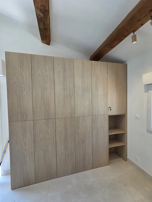 Meuble en chêne massif sur mesure &middot; Be Wood Paca